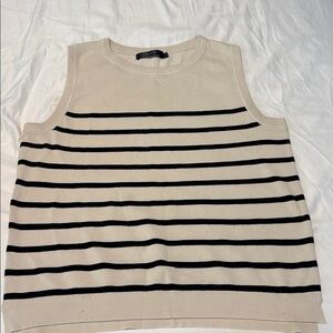Amazon sweater tank size Medium